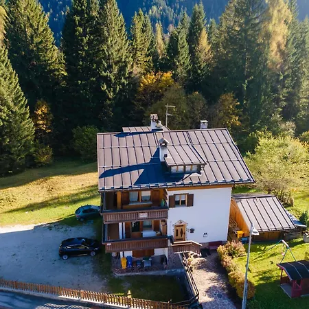 Casa Sangi Apartament Caviola