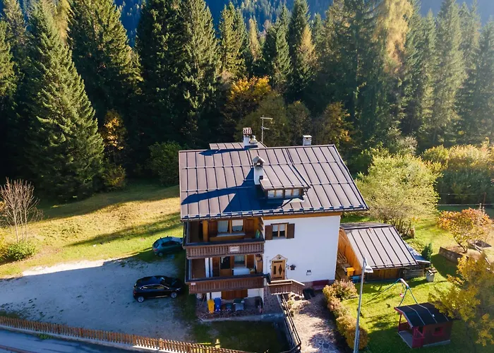 Casa Sangi Διαμέρισμα Caviola